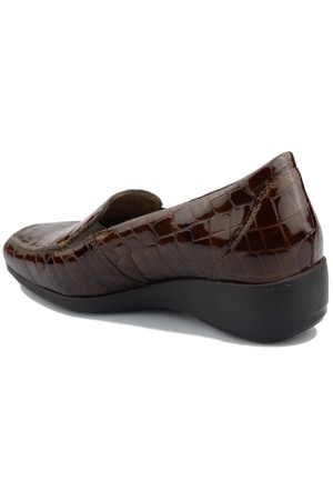 Mephisto CELKA - women's slip on shoe - brown patent leather
