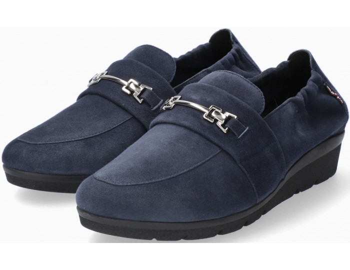 wide fit slip on shoes womens